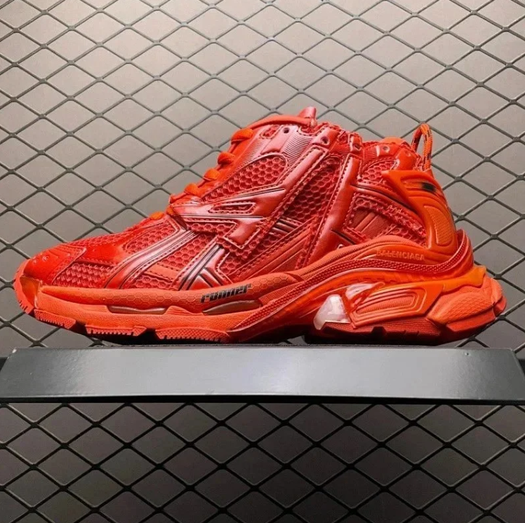 runner老爹鞋火焰红